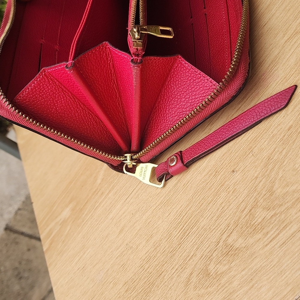 LOUIS VUITTON Round Zipper Monogram Empreinte Leather Zippy Wallet - Picture 13 of 15